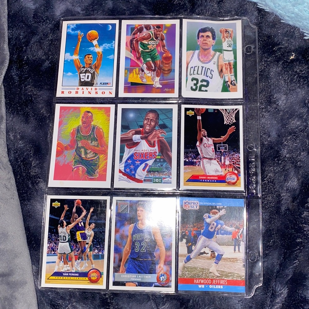 pack of 9 basketball cards from 1990’s rare cards